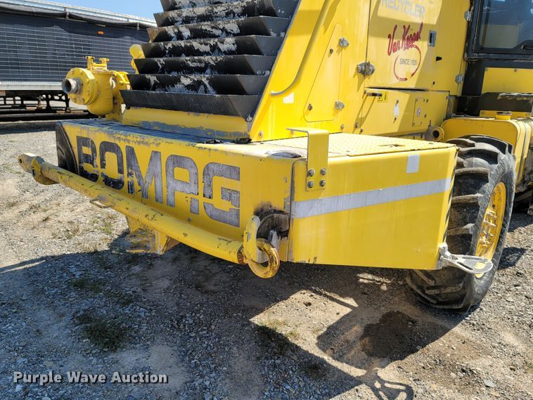 image for item ET9012 2016 Bomag MPH364R  recycler