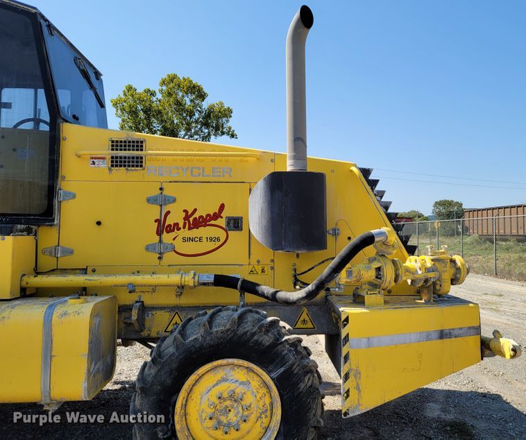 image for item ET9012 2016 Bomag MPH364R  recycler