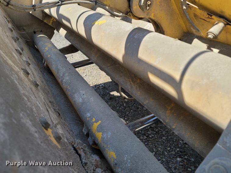 image for item ET9012 2016 Bomag MPH364R  recycler