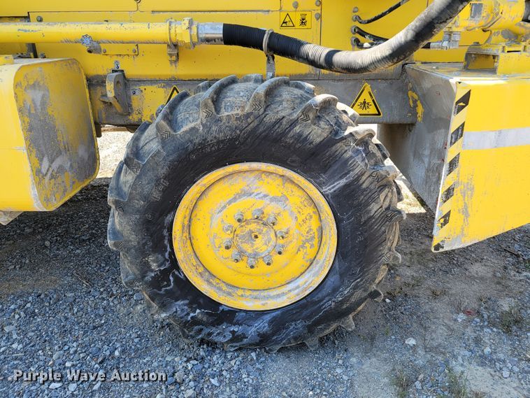 image for item ET9012 2016 Bomag MPH364R  recycler