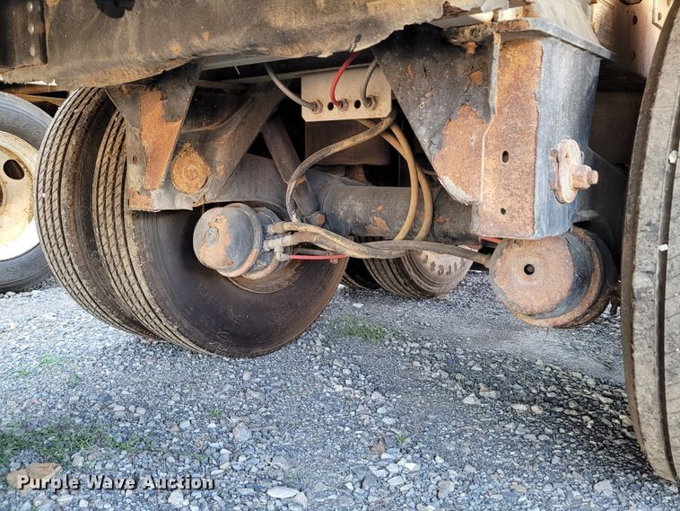 image for item ET9018 2008 Wilson DWC550WB walking floor trailer