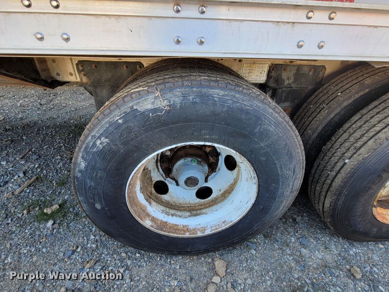 image for item ET9018 2008 Wilson DWC550WB walking floor trailer