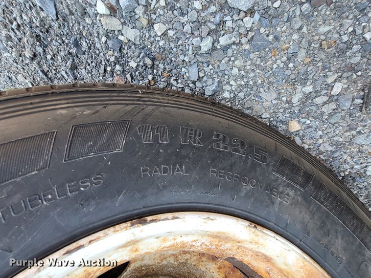 image for item ET9018 2008 Wilson DWC550WB walking floor trailer