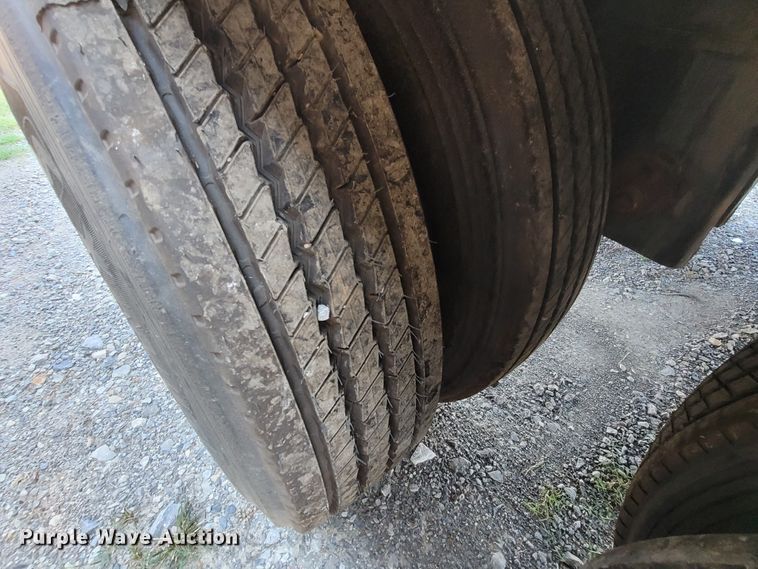 image for item ET9018 2008 Wilson DWC550WB walking floor trailer