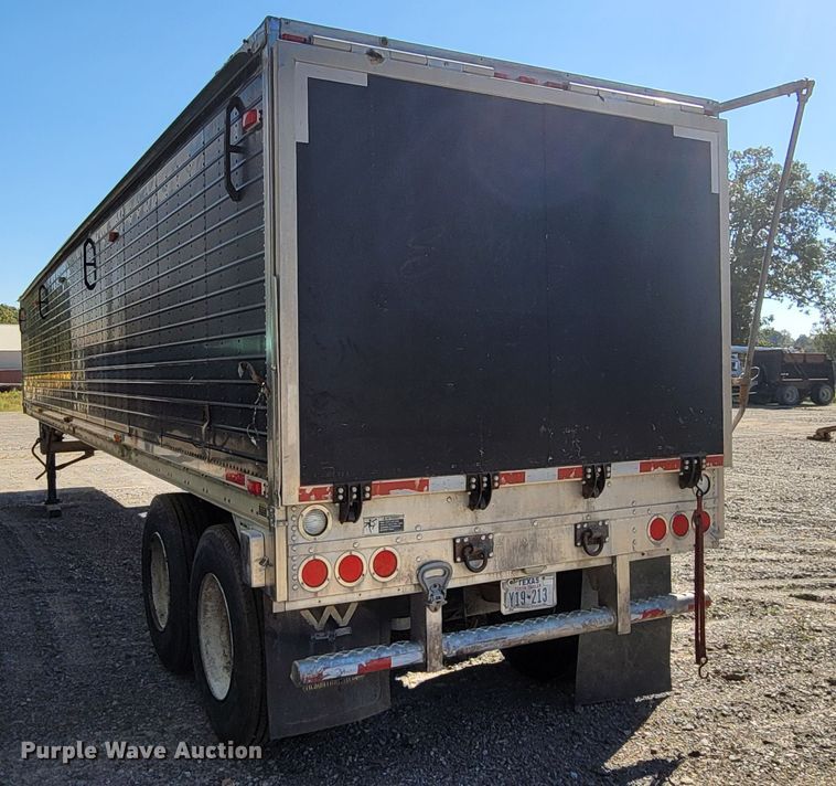 image for item ET9020 2008 Wilson DWG550WB walking floor trailer
