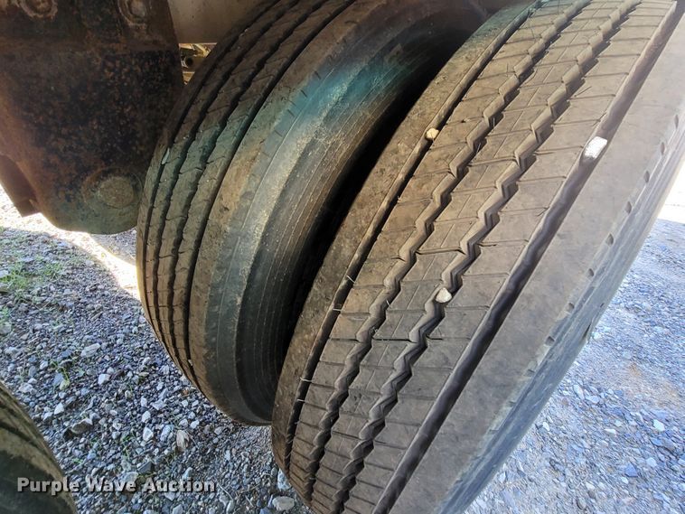 image for item ET9020 2008 Wilson DWG550WB walking floor trailer