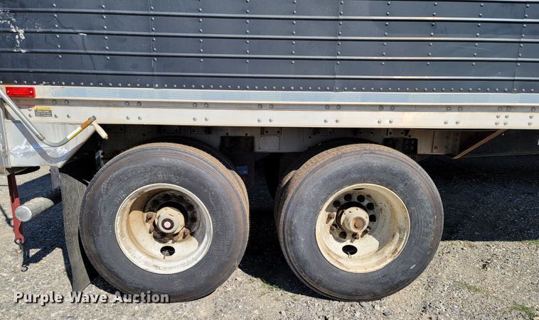 image for item ET9020 2008 Wilson DWG550WB walking floor trailer