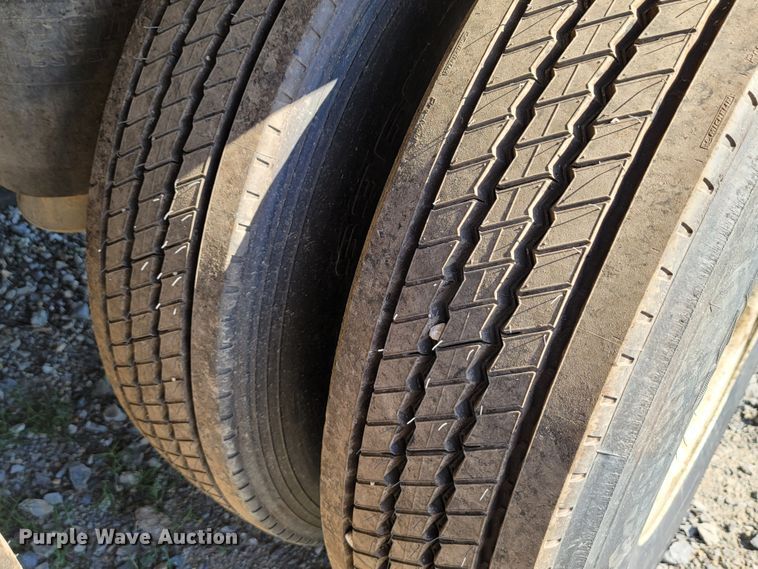 image for item ET9020 2008 Wilson DWG550WB walking floor trailer