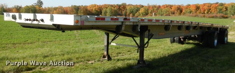 image for item AF9962 2007 Fontaine PAFTW58048WSWI flatbed trailer
