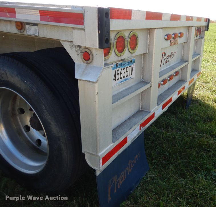 image for item AF9962 2007 Fontaine PAFTW58048WSWI flatbed trailer