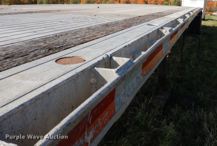 image for item AF9963 1994 Ravens 1448A66 flatbed trailer