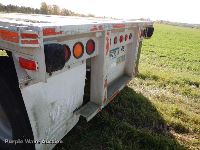 image for item AF9963 1994 Ravens 1448A66 flatbed trailer