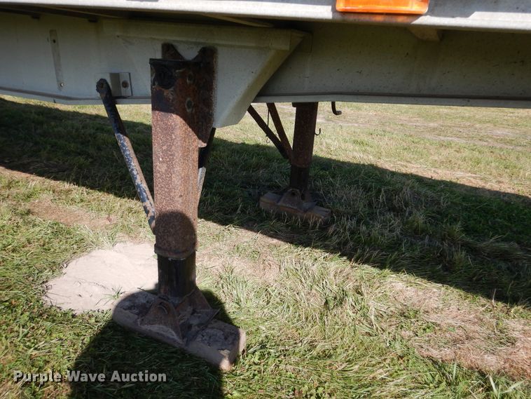 image for item AF9963 1994 Ravens 1448A66 flatbed trailer