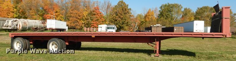 image for item AF9965 1985 Great Dane GPWSAR45 flatbed trailer