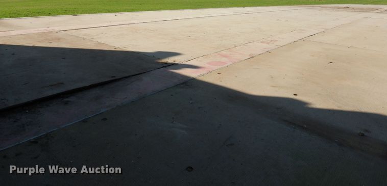 image for item AF9965 1985 Great Dane GPWSAR45 flatbed trailer