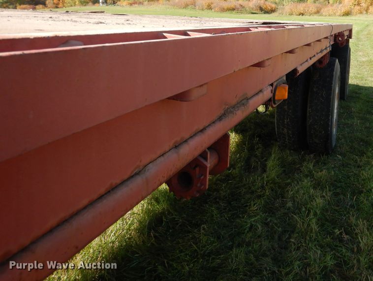image for item AF9965 1985 Great Dane GPWSAR45 flatbed trailer