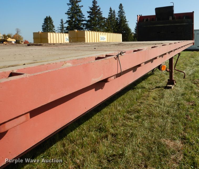 image for item AF9965 1985 Great Dane GPWSAR45 flatbed trailer