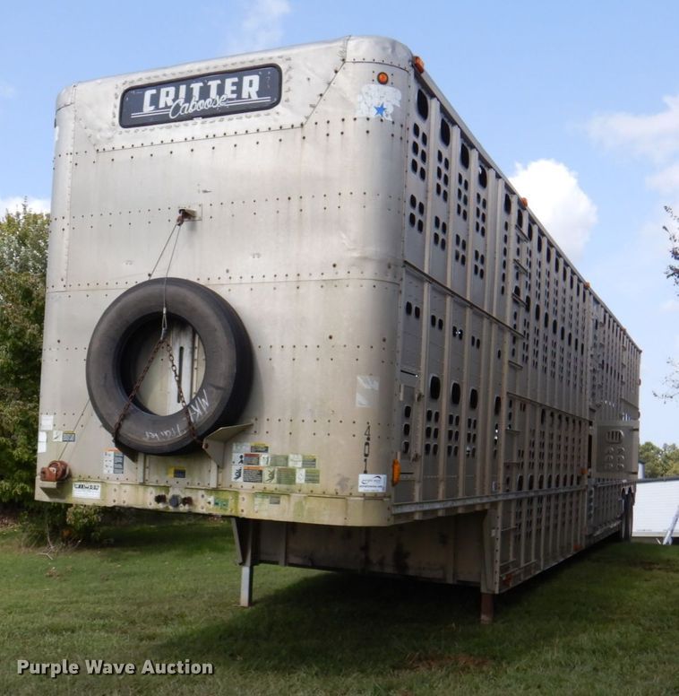 image for item DA5262 2001 Wilson PSDCL-302 livestock trailer