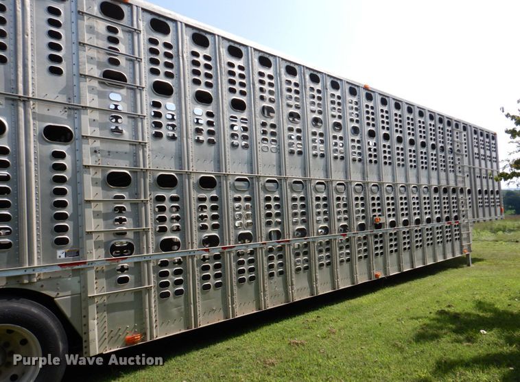 image for item DA5262 2001 Wilson PSDCL-302 livestock trailer