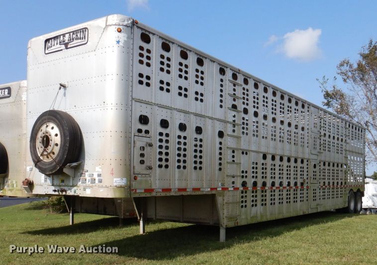 image for item DA5263 2000 Wilson PSDCL-302 livestock trailer