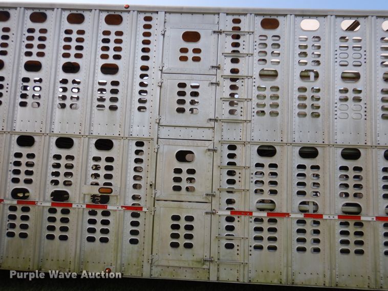 image for item DA5263 2000 Wilson PSDCL-302 livestock trailer