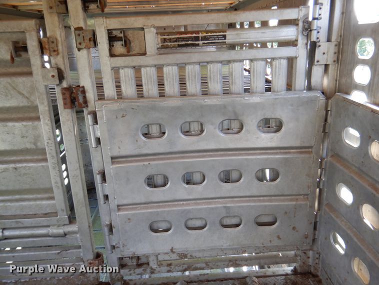 image for item DA5263 2000 Wilson PSDCL-302 livestock trailer