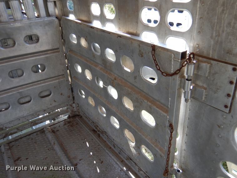 image for item DA5263 2000 Wilson PSDCL-302 livestock trailer