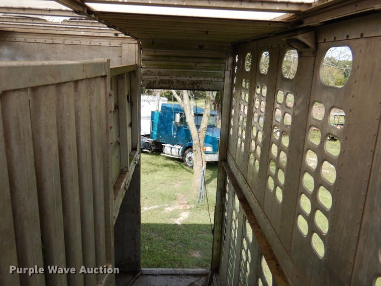 image for item DA5263 2000 Wilson PSDCL-302 livestock trailer