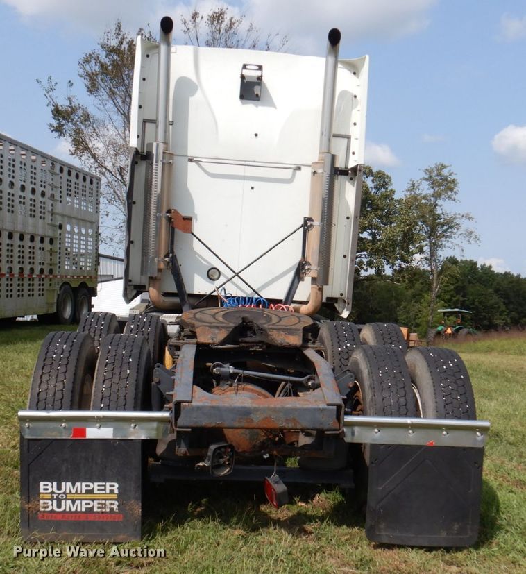 image for item DA5264 2007 Mack Vision CXN  semi truck