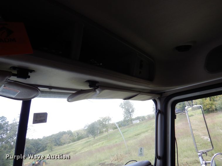 image for item DA5264 2007 Mack Vision CXN  semi truck