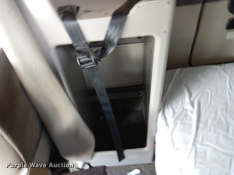 image for item DA5264 2007 Mack Vision CXN  semi truck