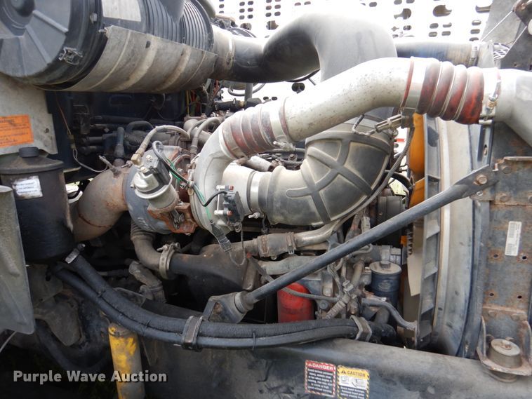 image for item DA5264 2007 Mack Vision CXN  semi truck