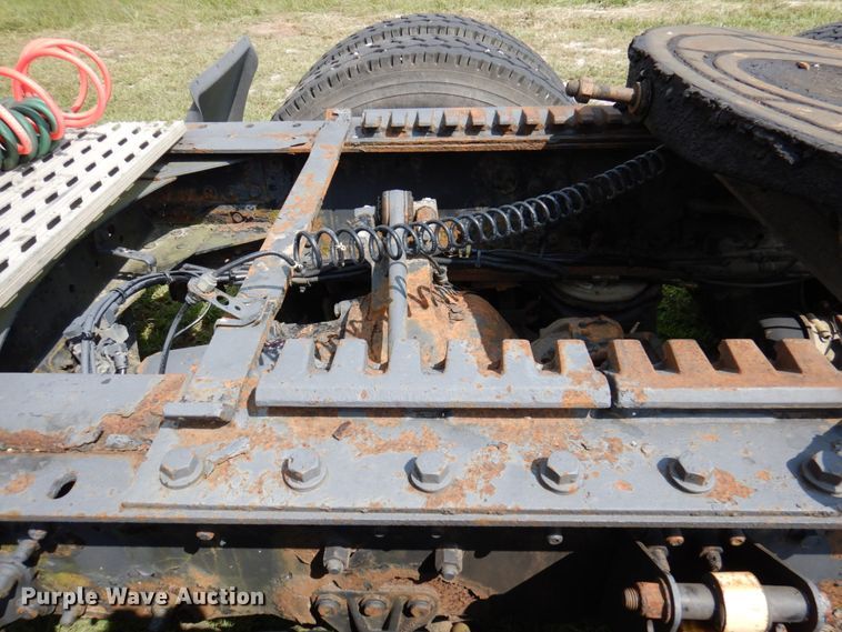 image for item DA5264 2007 Mack Vision CXN  semi truck