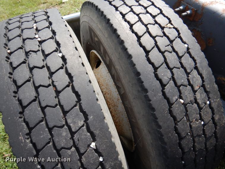 image for item DA5264 2007 Mack Vision CXN  semi truck