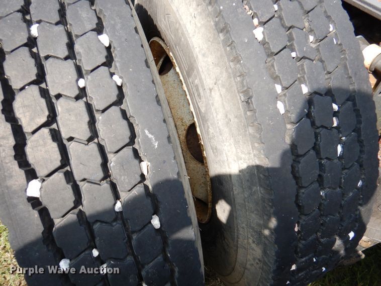 image for item DA5264 2007 Mack Vision CXN  semi truck