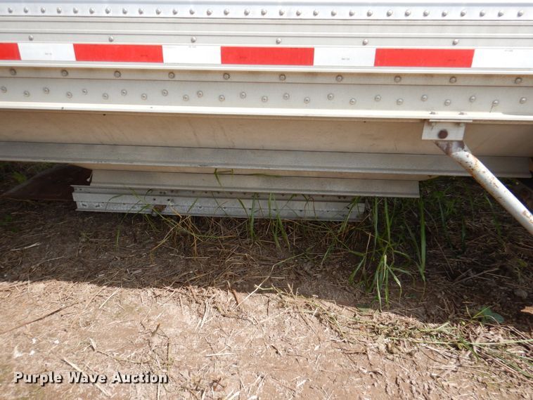 image for item DA5267 1999 Wilson DWH-400 double hopper bottom grain trailer