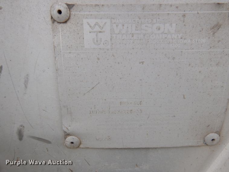 image for item DA5267 1999 Wilson DWH-400 double hopper bottom grain trailer