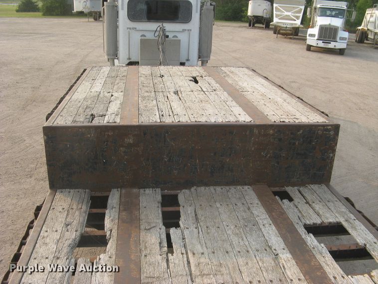 image for item DC1449 2001 Fontaine EDFT-6-8048WSAWK drop deck trailer