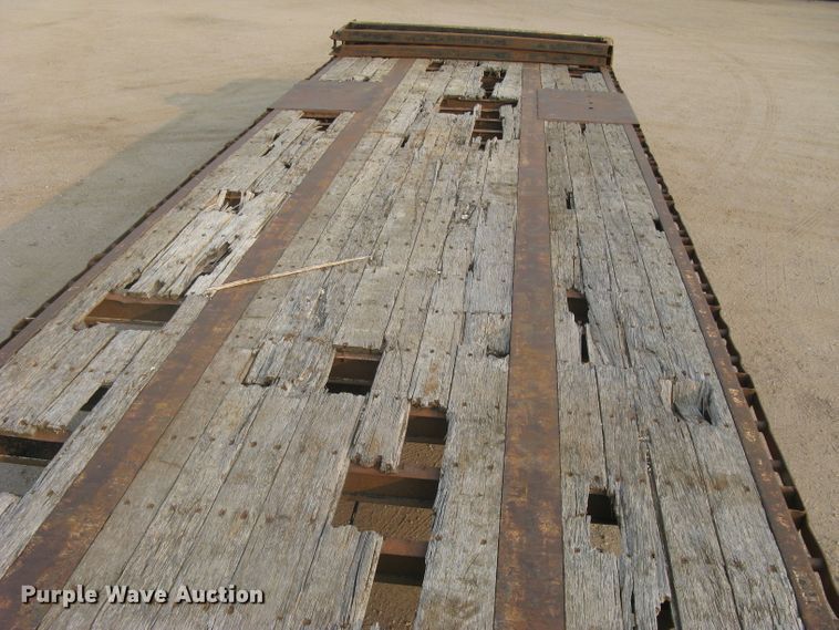 image for item DC1449 2001 Fontaine EDFT-6-8048WSAWK drop deck trailer