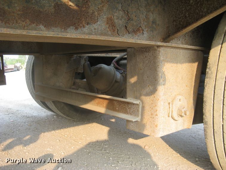 image for item DC1449 2001 Fontaine EDFT-6-8048WSAWK drop deck trailer