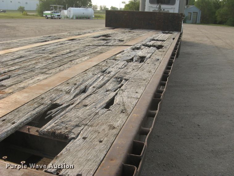 image for item DC1449 2001 Fontaine EDFT-6-8048WSAWK drop deck trailer