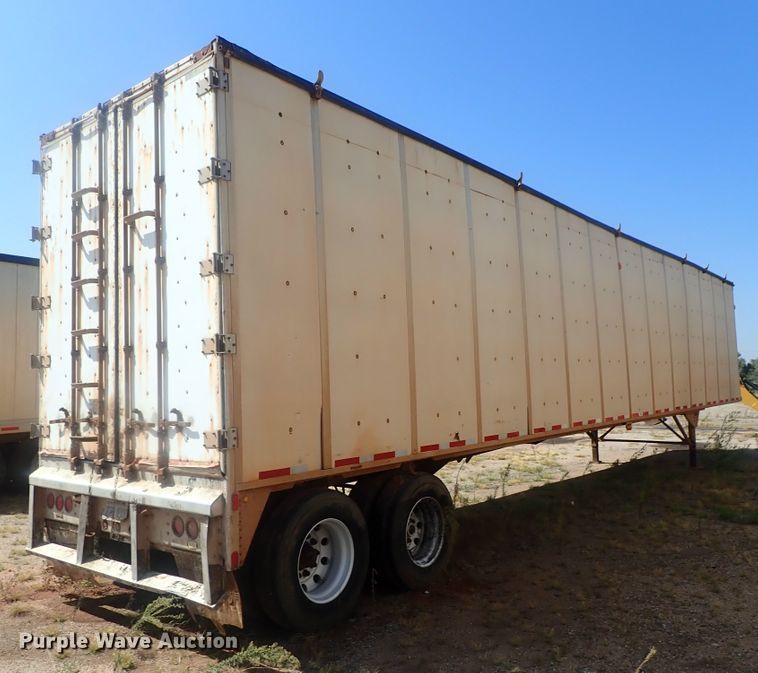 image for item DC1452 2002 Guthrie Wilkens GWFT50 walking floor trailer