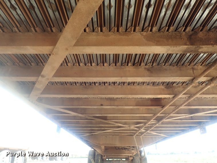 image for item DC1452 2002 Guthrie Wilkens GWFT50 walking floor trailer