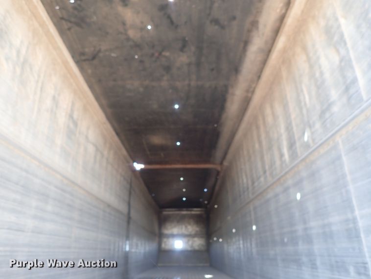 image for item DC1452 2002 Guthrie Wilkens GWFT50 walking floor trailer