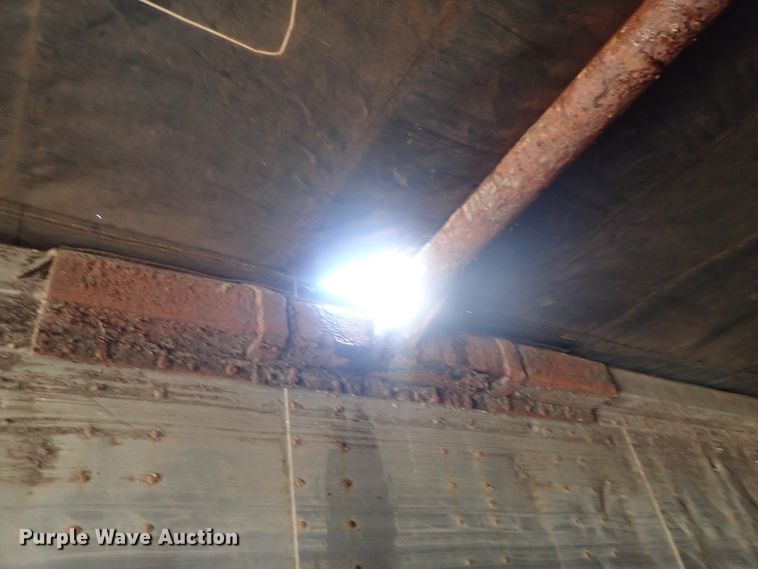 image for item DC1452 2002 Guthrie Wilkens GWFT50 walking floor trailer