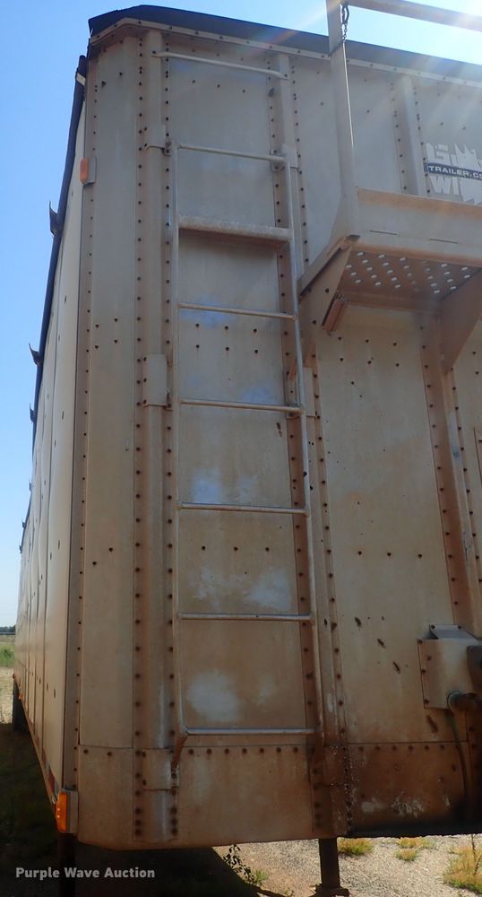 image for item DC1452 2002 Guthrie Wilkens GWFT50 walking floor trailer