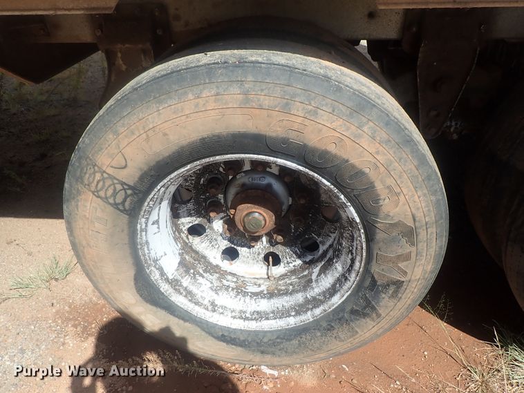 image for item DC1452 2002 Guthrie Wilkens GWFT50 walking floor trailer