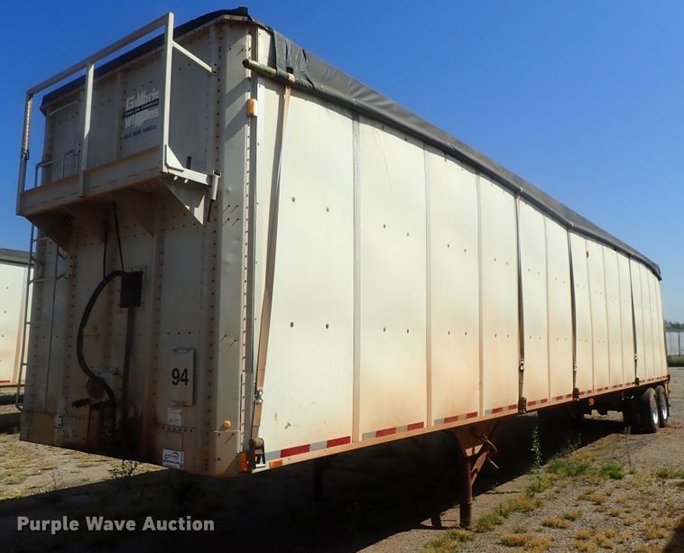 image for item DC1453 2002 Guthrie Wilkens GWFT50 walking floor trailer