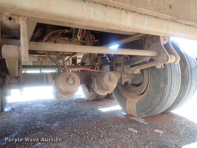 image for item DC1453 2002 Guthrie Wilkens GWFT50 walking floor trailer