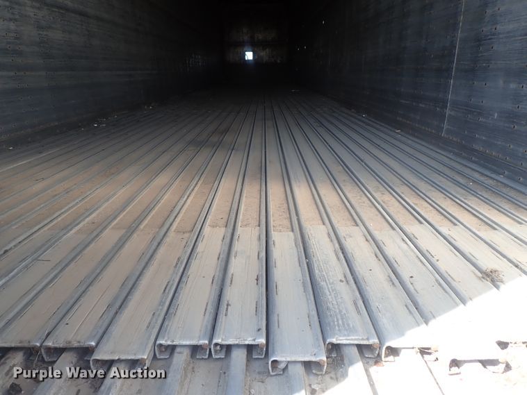 image for item DC1453 2002 Guthrie Wilkens GWFT50 walking floor trailer